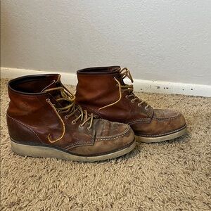 Redwing Women’s Classic Moc